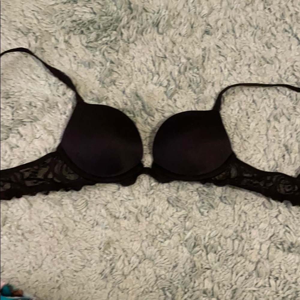 VS PINK BLACK LACE PUSH UP BRA 32A ADJUSTABLE